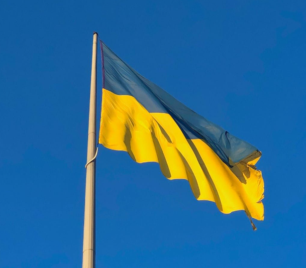 украина