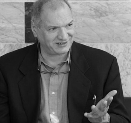 Юрий Фельштинский